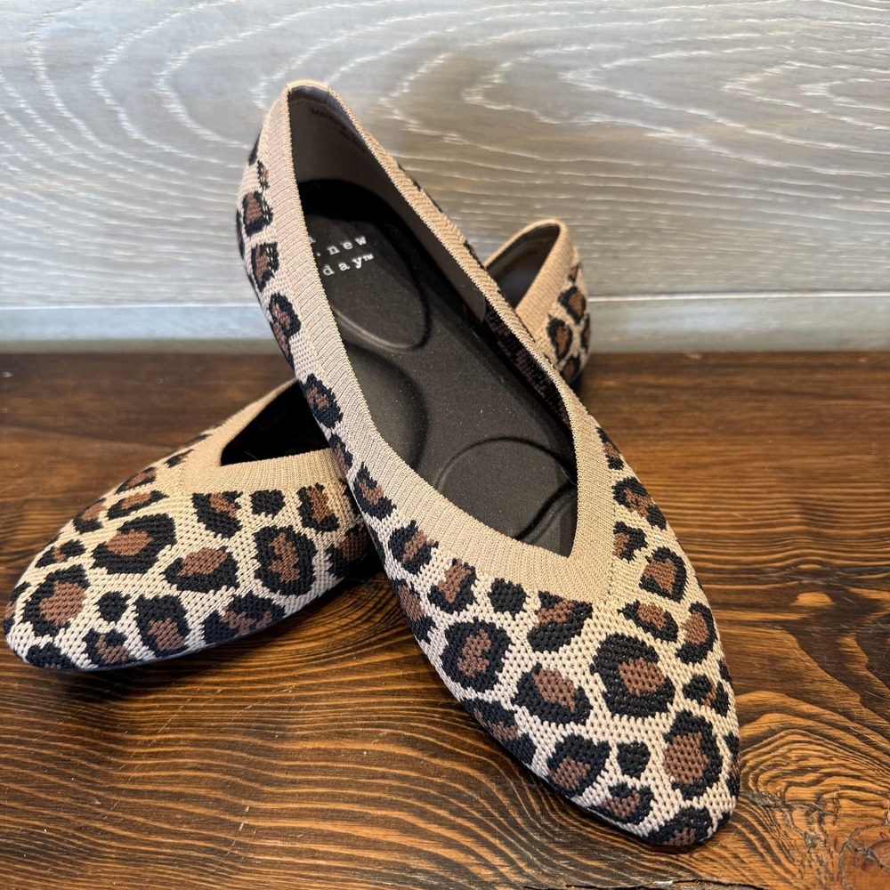 Womens Size 6 Brown Leopard Knit Ballet Flats Slip On Comfort Target Casual